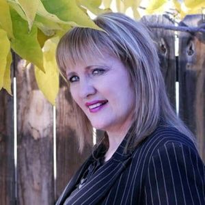 Meet your Posher, Dr denise